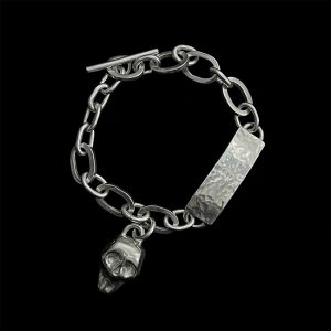 Armband av Johan Schalin